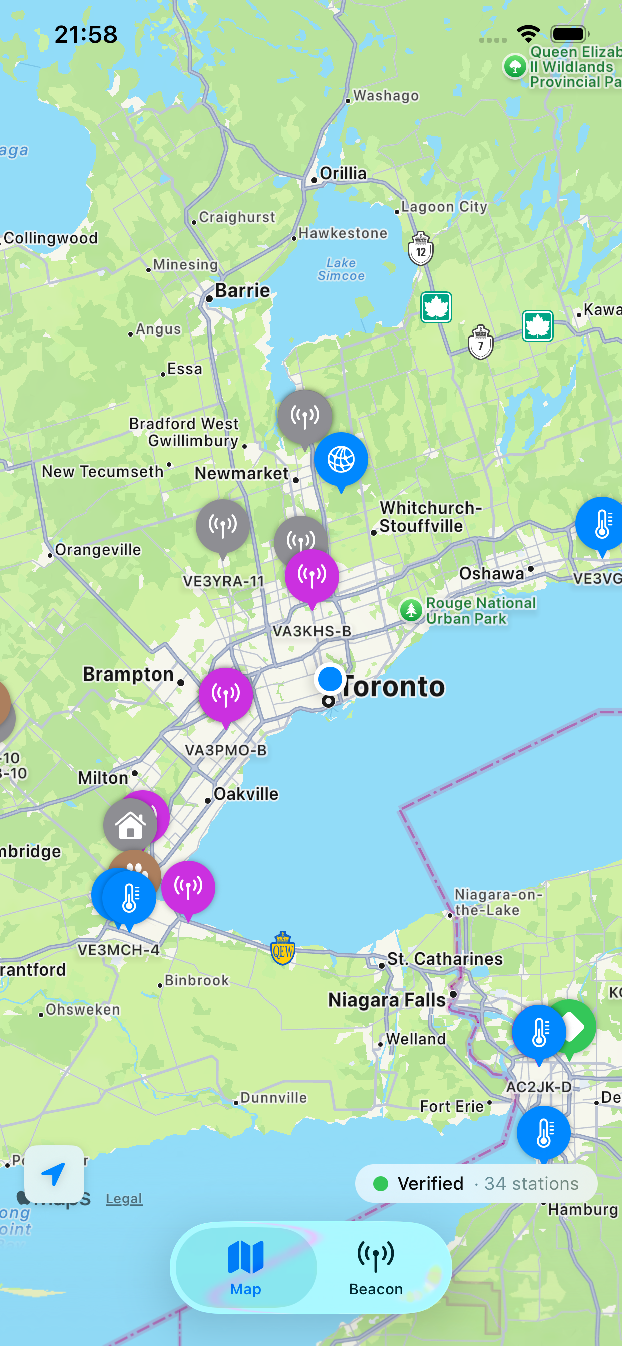 APRSBeacon map view showing ham radio stations near Toronto